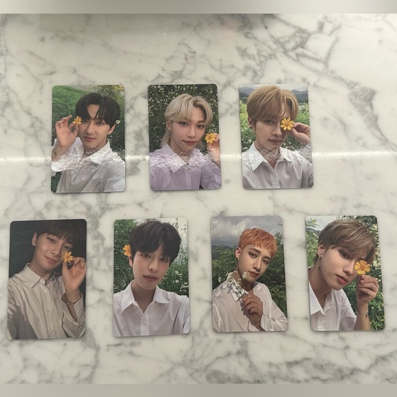 Stray kids No Easy limited edition Photocards - Picture 3 of 8